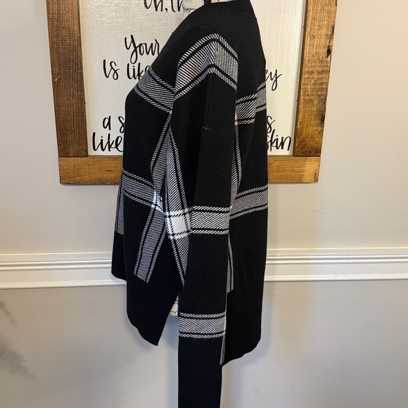 Banana Republic Plaid Statement Sweater Black Medium - Picture 6 of 13
